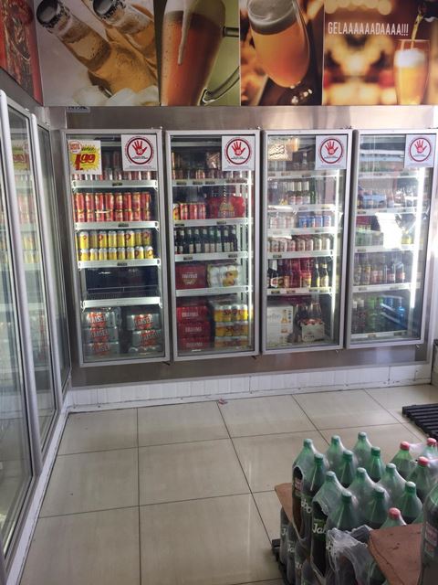 Geladeira Comercial para Conveniência