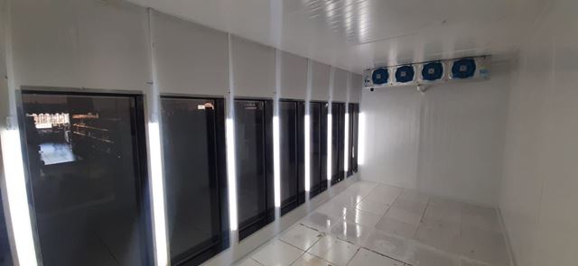 Walk In Cooler