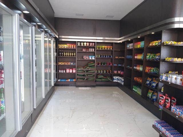 Gôndola em L para Conveniência
