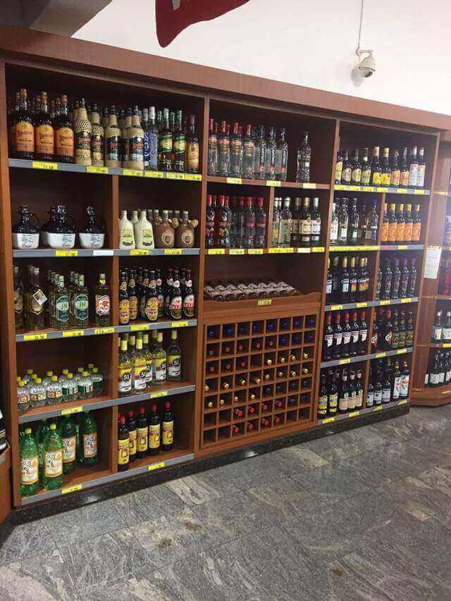 Adega para Vinhos e Bebidas